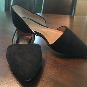 Size 6 black pointed flats